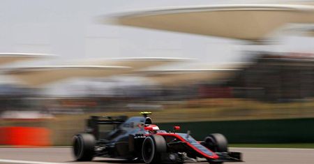 W sezonie 2017 Formuły 1 nadal będą jednostki hybrydowe V6