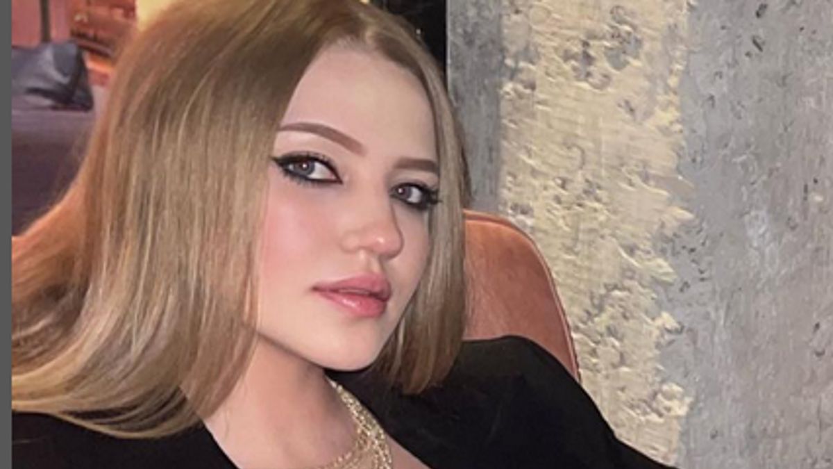 Marissa, autorka piosenki "365 Days"