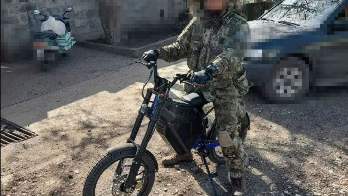 Ukraińska armia korzysta z elektrycznych rowerów 