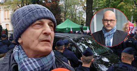 Tłum ludzi pod TK. Tak wygląda to z bliska. "Wszystko fałszują"