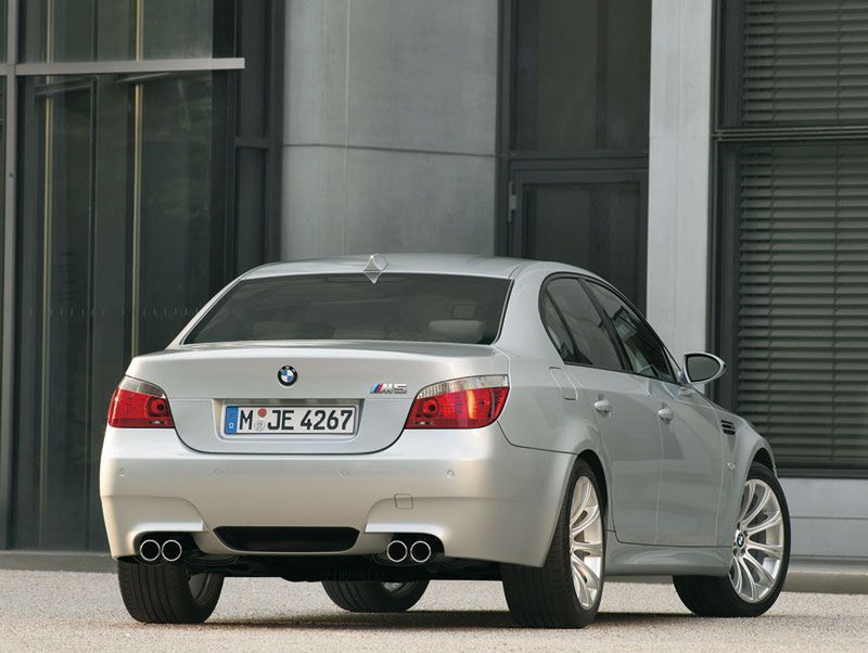 BMW M5 E60