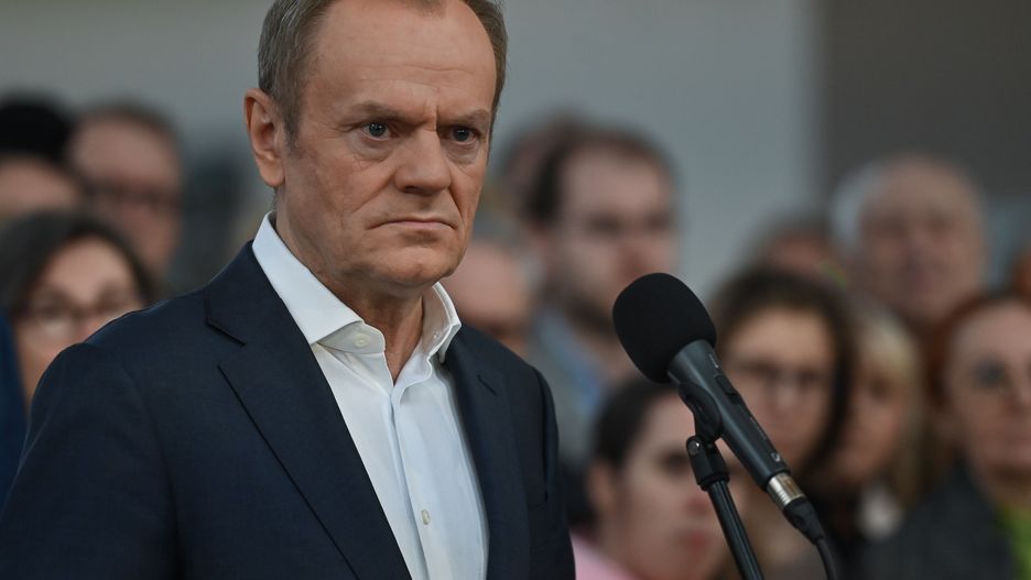 KATOWICE, POLAND - MARCH 26:
Donald Tusk, Chairman of the Civic Platform (PO) opposition party, addresses the press at the Szyb Gallery in Katowice, surrounded by party members, on March 26, 2023, in Katowice, Poland.
The leader of Civic Platform concludes his election campaign tour in the Silesia region, meeting with party members and supporters. (Photo by Artur Widak/NurPhoto via Getty Images)