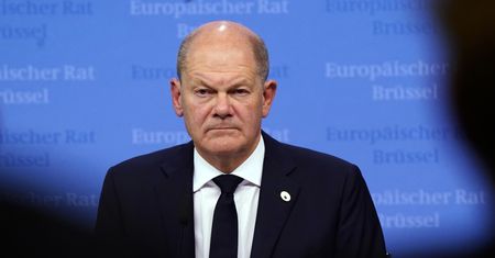Przemysł w Europie wciąż w recesji. Polski PMI lepszy niż w strefie euro