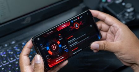 Asus ROG SuperPack, czyli zestaw dodatków do smartfonu w cenie samego smartfonu