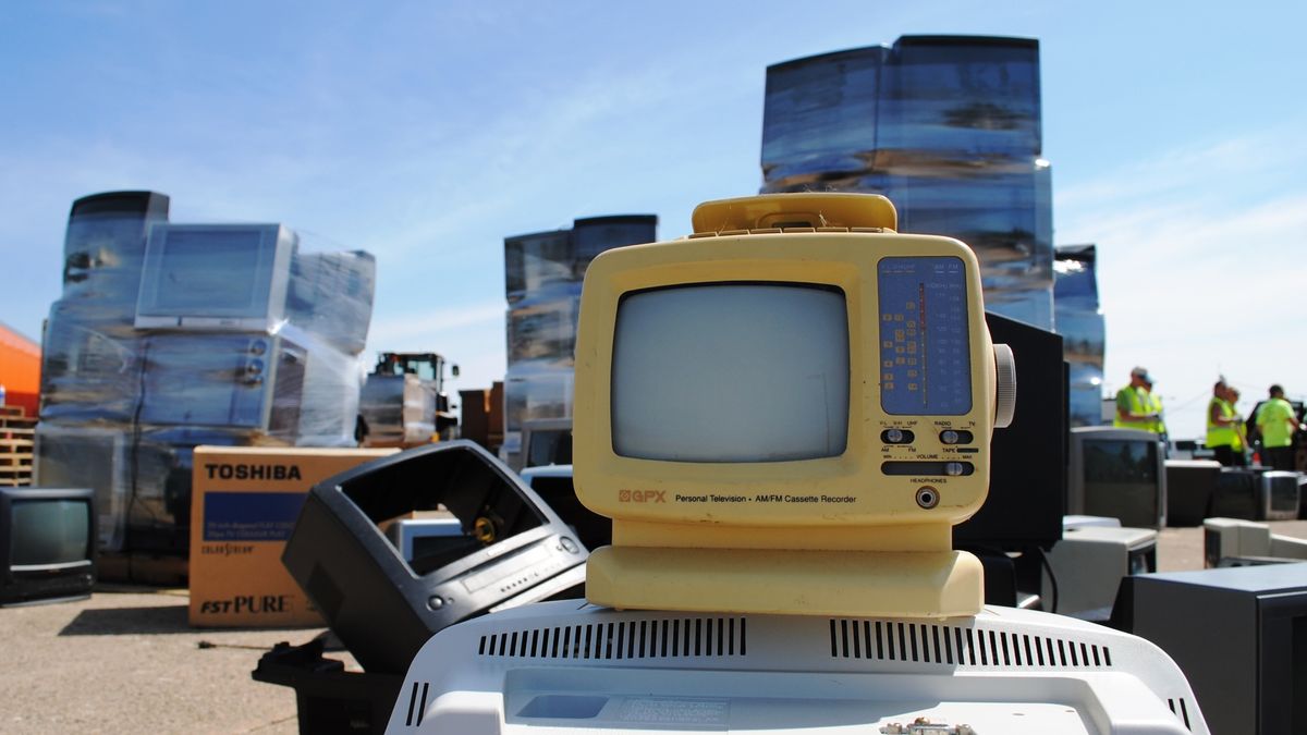 Telewizory CRT jeszcze wrócą. Tak jak NES i inne stare technologie 1