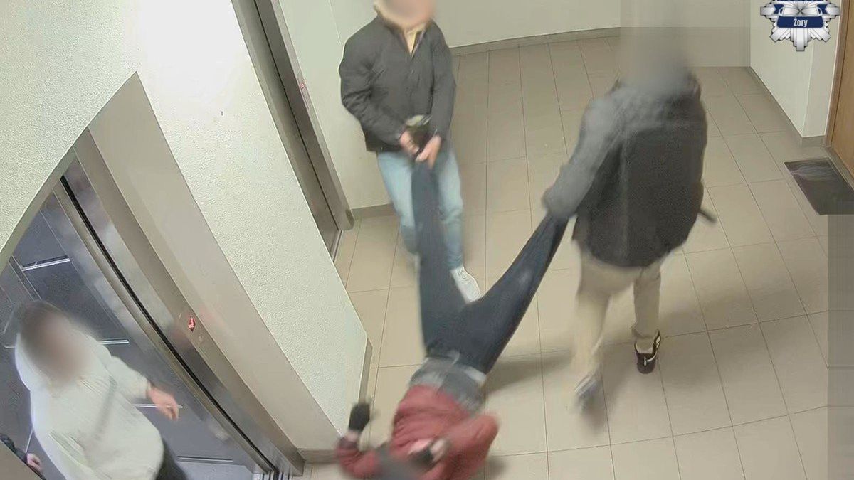 Zwykłe nieporozumienie przerodziło się w brutalny atak. 