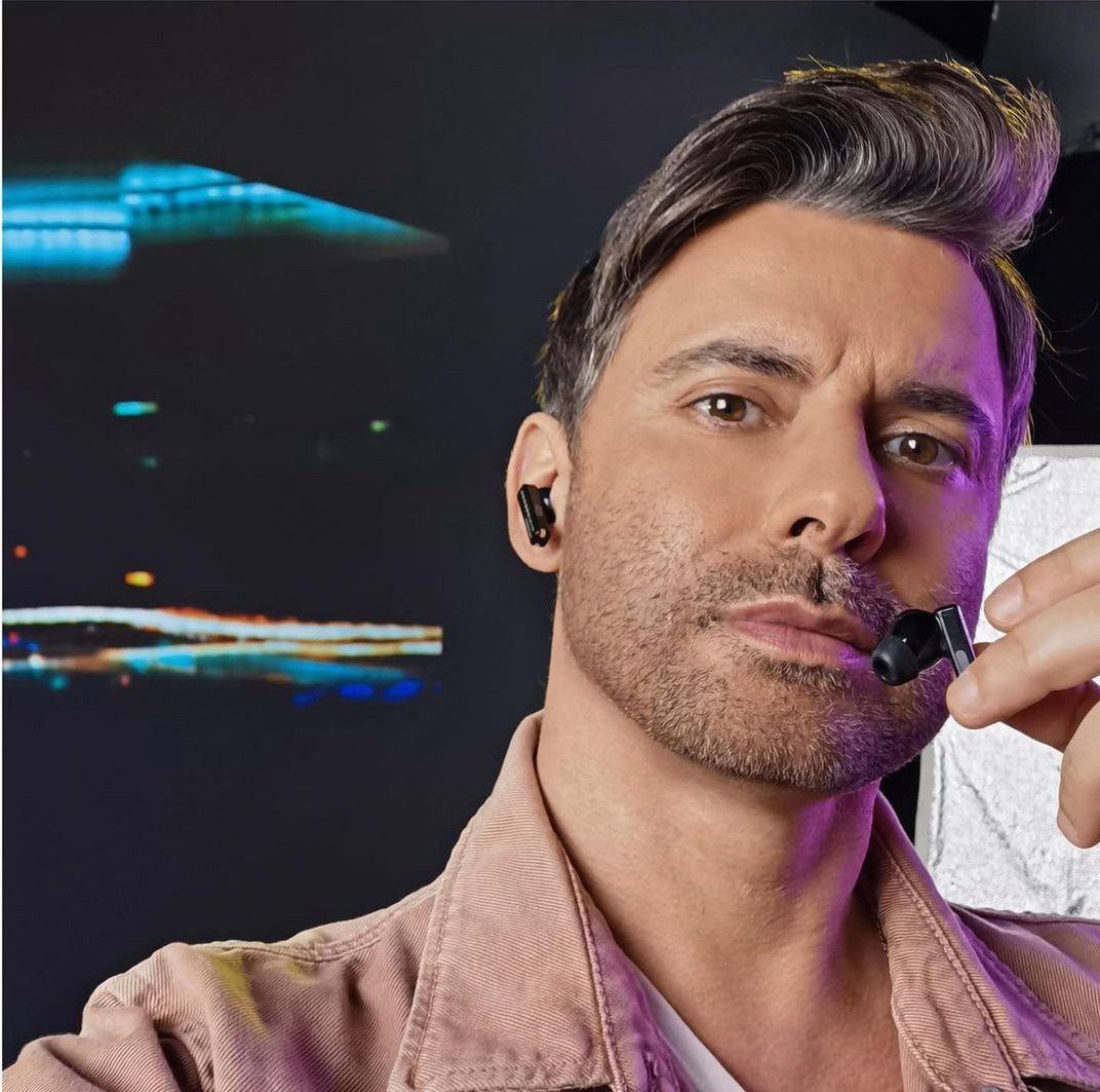 Marcin Tyszka oburza się na kwoty na elektronicznej tacy w kościele