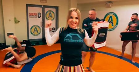 #dziejesiewsporcie: "My name is Marianna". Żona polityka PiS zrobiła show