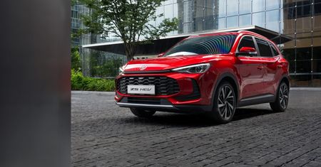 Nowoczesne technologie w cenach jak przed laty. MG ZS Hybrid+ to niezła okazja