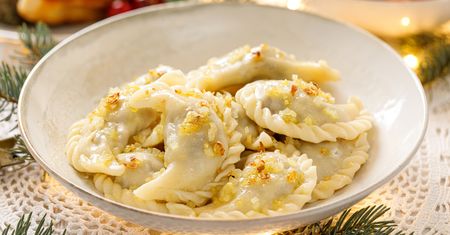 Moczę na pierogi wigilijne zamiast suszonych grzybów. Po wymieszaniu z kapustą farsz mam gotowy