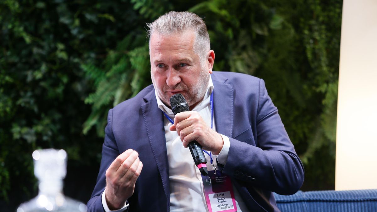 Rafał Sonik
Jarek Praszkiewicz
17, 17., biznes, EKG, ekonomia, Jak pomagać skutecznie, kongres, Mądre pomaganie, MCK w Katowicach, panel, polska gospodarka, portret, sesja, XVI, XVI Europejski Kongres Gospodarczy