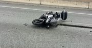 Warszawa: Zderzenie motocyklisty z autem na S8. Trzy pasy zablokowane
