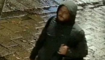 Zaszedł od tyłu. Atak seksualny o 2:30. W UK szukają tego mężczyzny