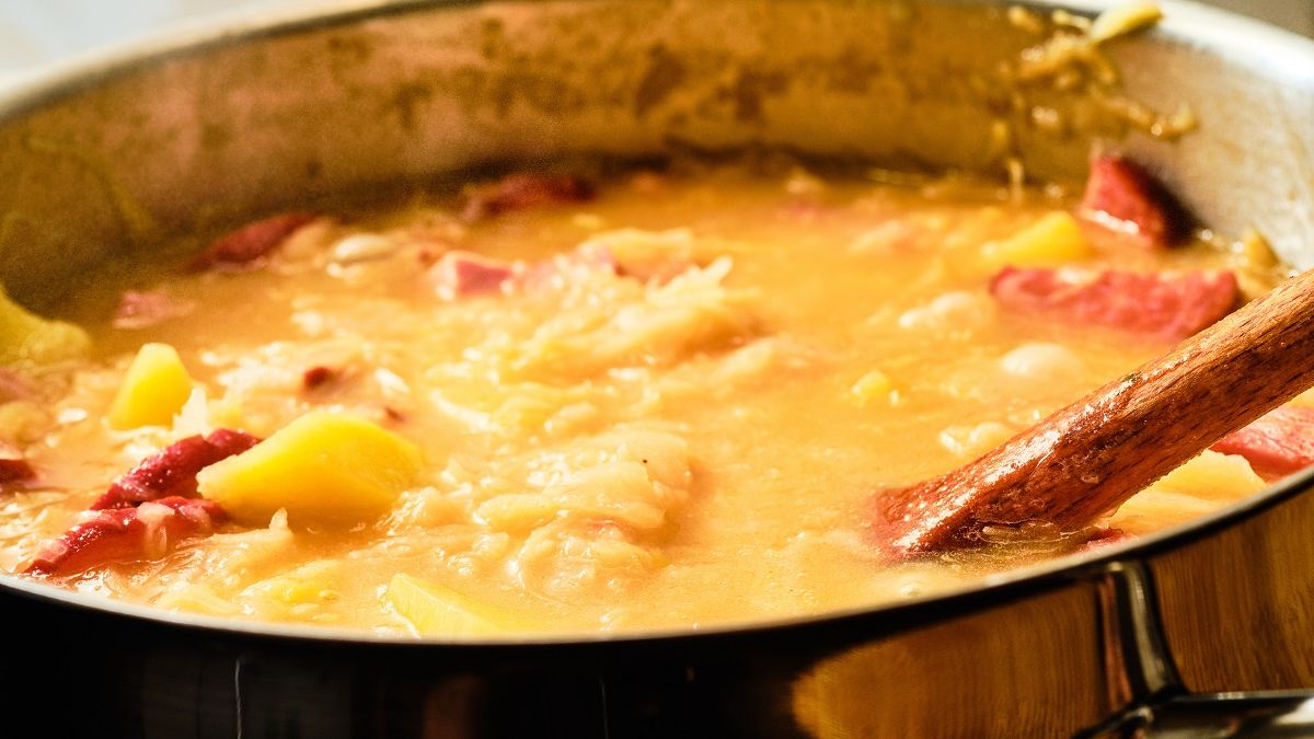 Kiedyś babcie z Małopolski gotowały często. Dziś prawie nikt nie pamięta, a jest prosta i szybka