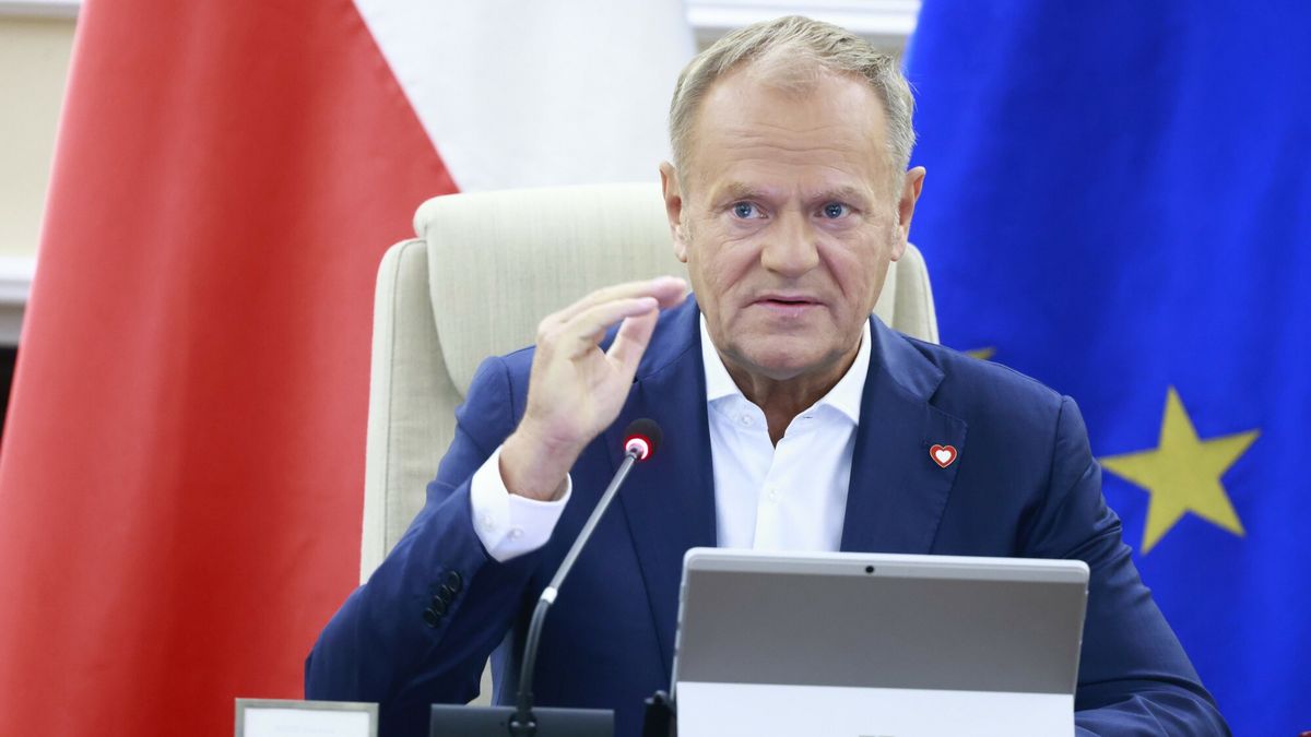 Posiedzenie rz?du w nowym sk?adzie
25.07.2025. Warszawa. Posiedzenie rzadu po rekonstrukcji w nowym skladzie.
Fot. Filip Naumienko/REPORTER 
N/z: Donald Tusk
Filip Naumienko/REPORTER