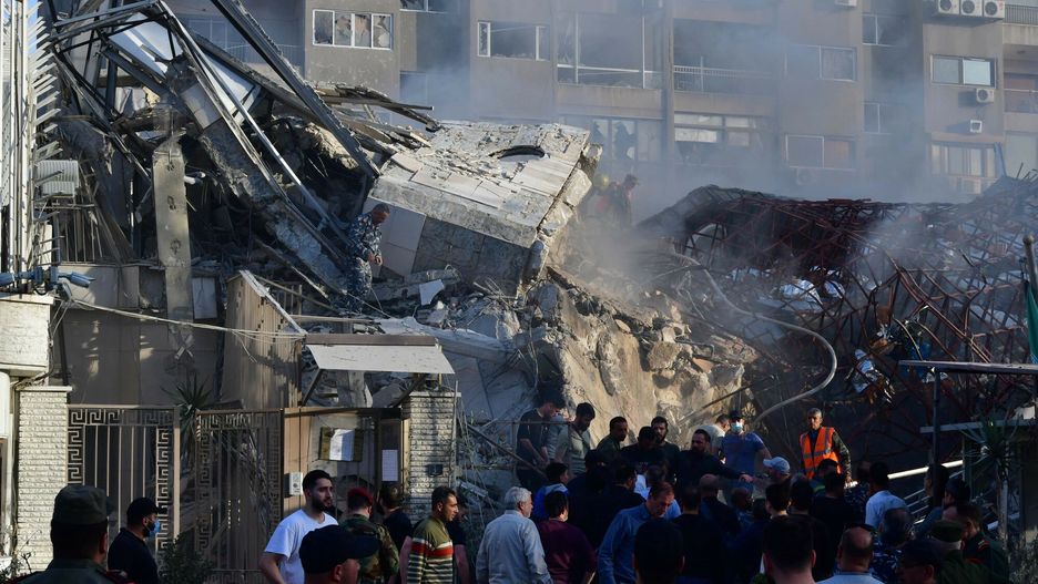 Irański konsulat w Damaszku zbombardowany przez Izrael
