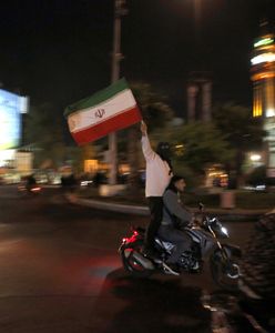 Prezydent Iranu pochwalił siły zbrojne. "Odważni ludzie"