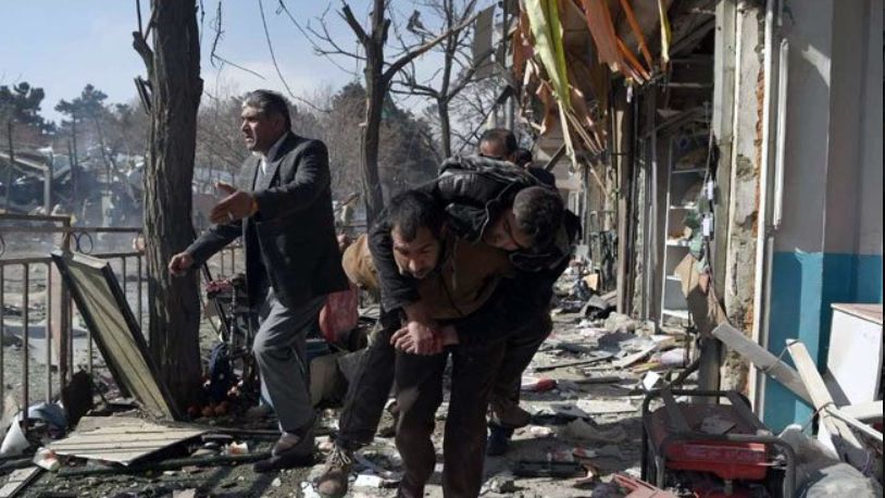 We wczorajszym zamachu w Kabulu zginęło już ponad 100 osób.