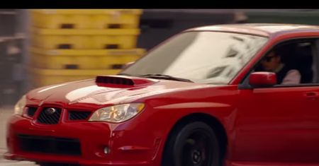 Samochód z "Baby Driver" na sprzedaż. Cena rośnie