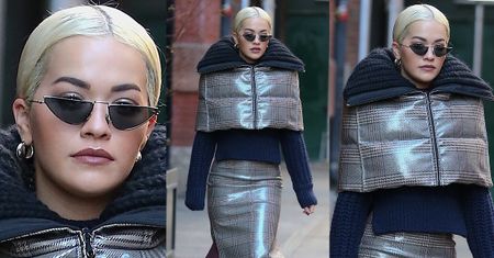 Rita Ora walczy o uwagę w "praktycznym" komplecie z ceraty