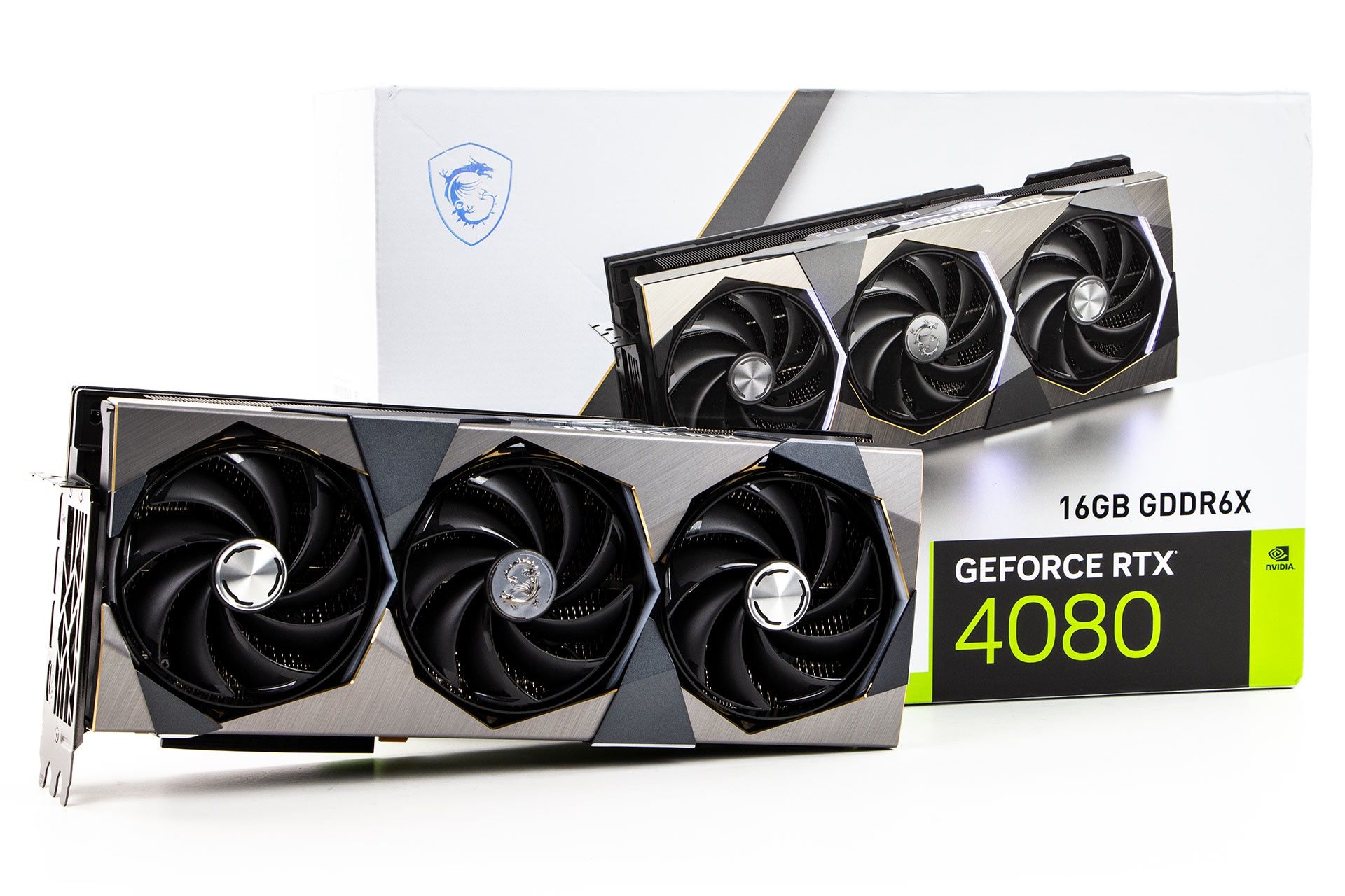 MSI GeForce RTX 4080 Suprim X - obok pudełka