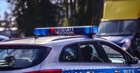 Napad koło banku w Warszawie. W torbie było 900 tys. zł