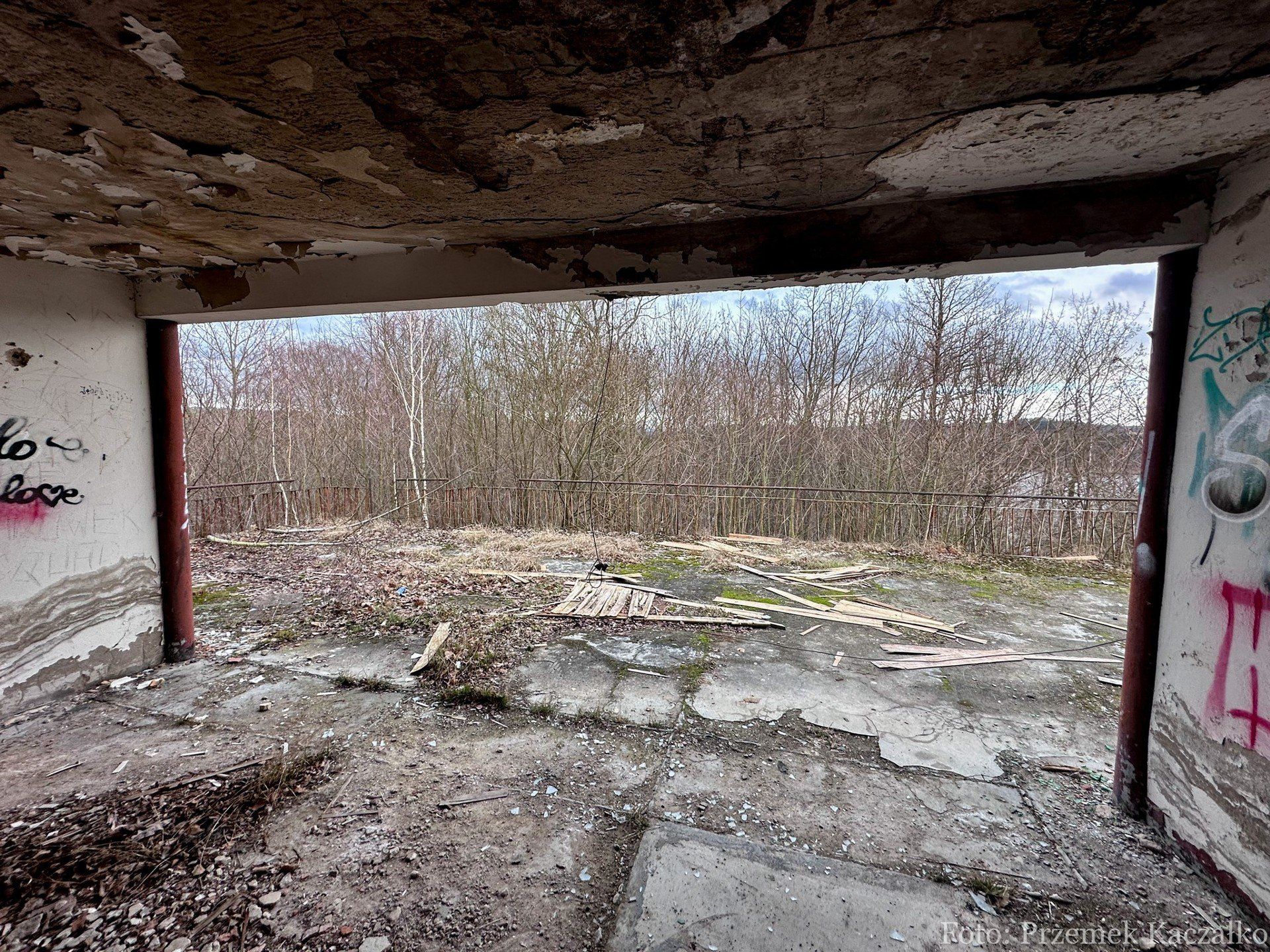 Opuszczony hotel &#34;Nad Zaporą&#34; w Pilchowicach