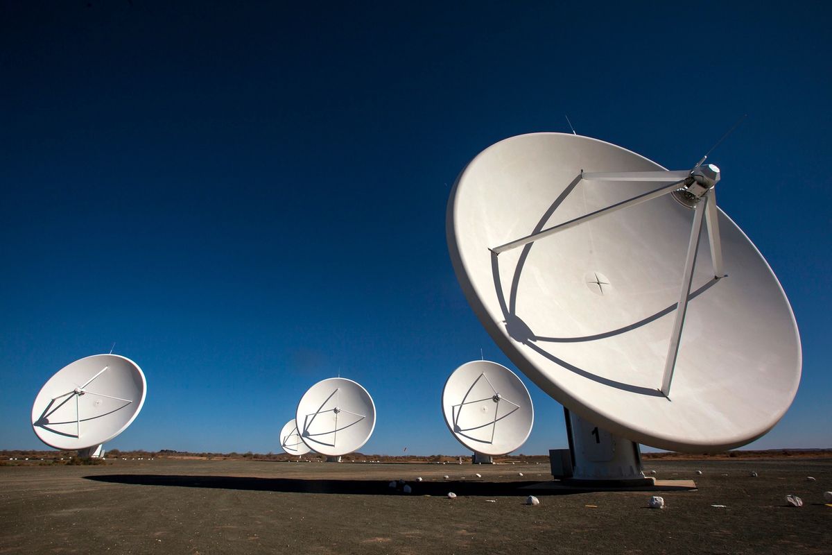Radioteleskopy KAT w Południowej Afryce