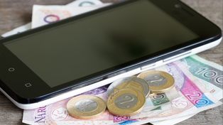 Nowa metoda kradzieży pieniędzy. Podała kody, straciła 30 tys. zł