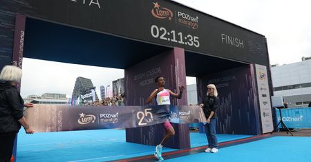 Etiopsko-kenijski triumf na ulicach Poznania. Znamy zwycięzców jubileuszowego maratonu