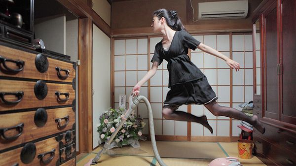 Lewitująca Azjatka - lepsza niż planking i owling? 1