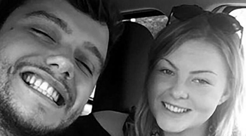 Dowiedziała się, że jest w ciąży. Kilka dni później jej brzuch wyglądał jak w 30. tygodniu