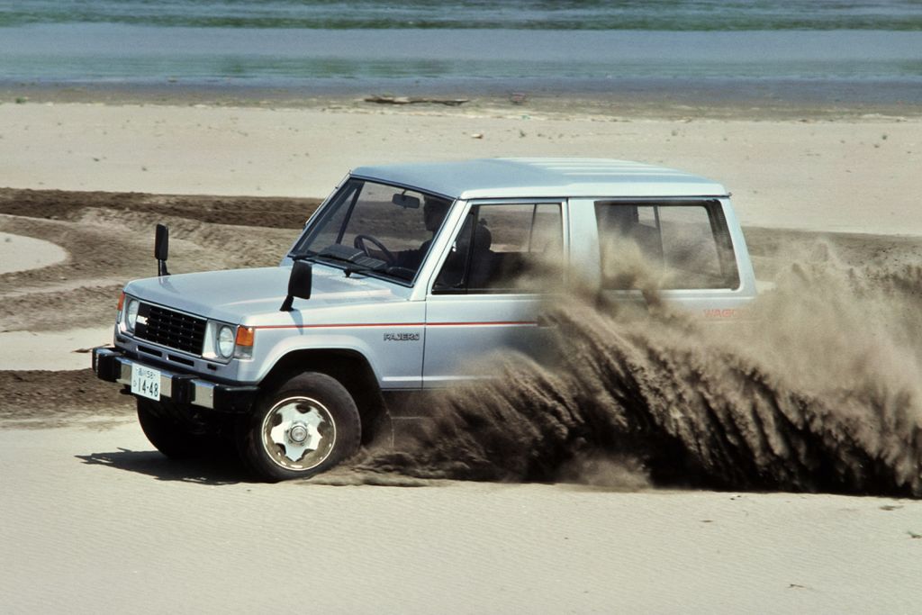 Mitsubishi Pajero I