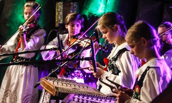 Nasz Patronat. Przed nami Festiwal Żywej Muzyki na Strun Dwanaście i Trzy Smyki