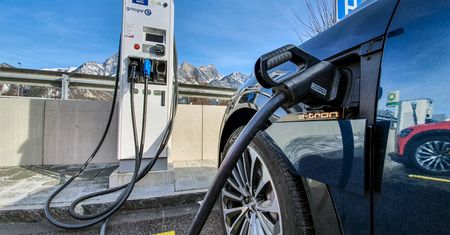 W "elektrykach" jesteśmy w ogonie Europy. Nie jest to przypadek