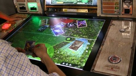 Pierwsza gra na interaktywnym stole 1