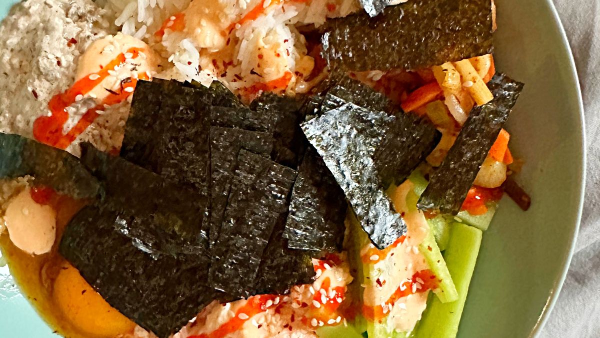 Suszone glony to nie tylko ciekawy składnik kulinarny, ale również źródło cennych substancji odżywczych.