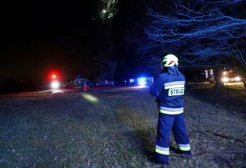 Szynwałd: Zatrucie czadem. Po poszkodowaną przyleciał śmigłowiec LPR