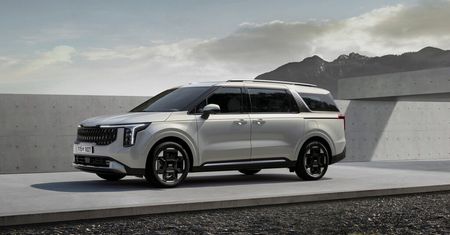 Kia odświeżyła Carnivala. Teraz to jeszcze lepszy minivan