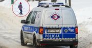 Dziewczynka spacerowała w samej piżamie. Była zmarznięta i przemoczona