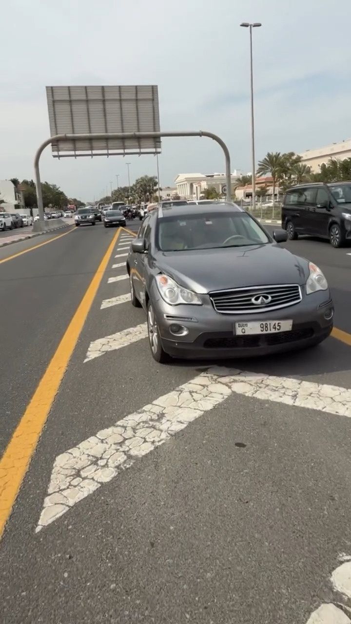 Zdjęcie z wypadku samochodowego w Dubaju