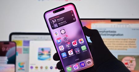 Apple Intelligence nieśmiało ląduje w Polsce. Zainstalowałem na iPhonie, żebyś ty nie musiał