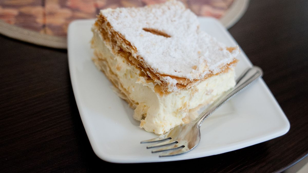 Kremówka to jedno z najpopularniejszych ciast w Polsce