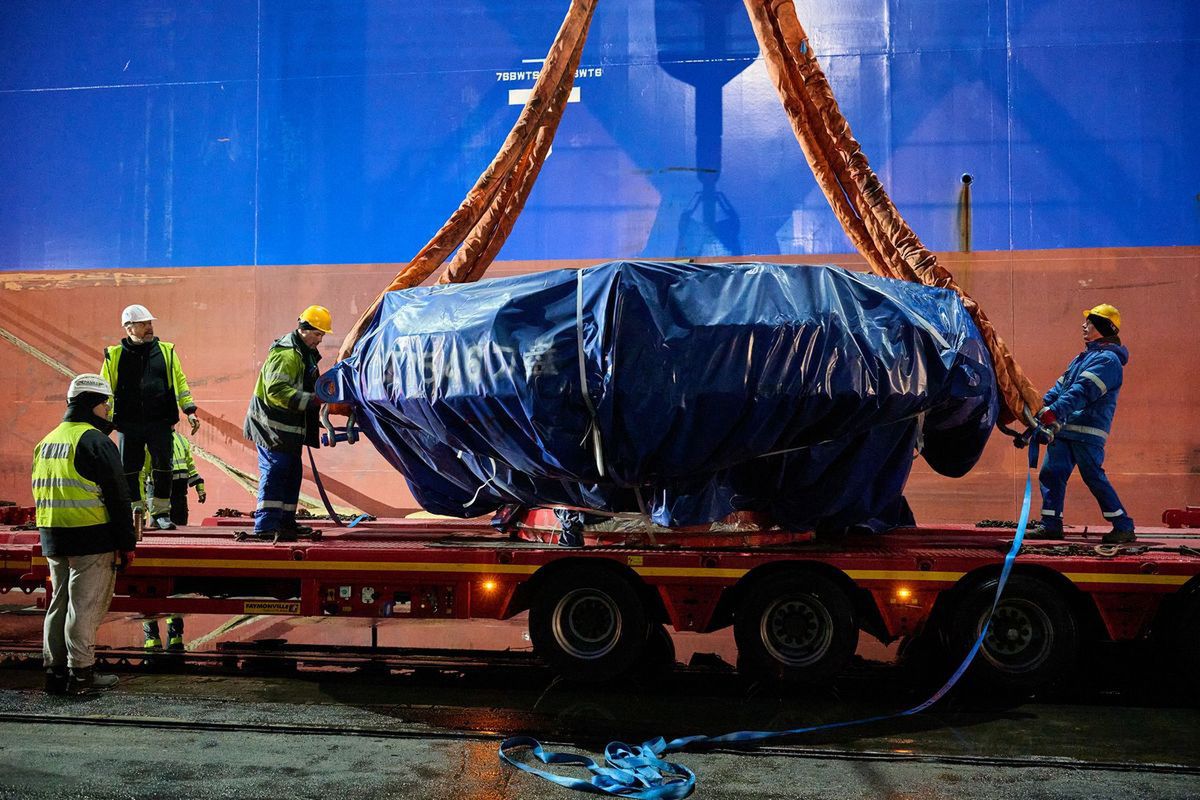 600-tonowy kolos z Chin dotarł do Polski. Transport owiany tajemnicą