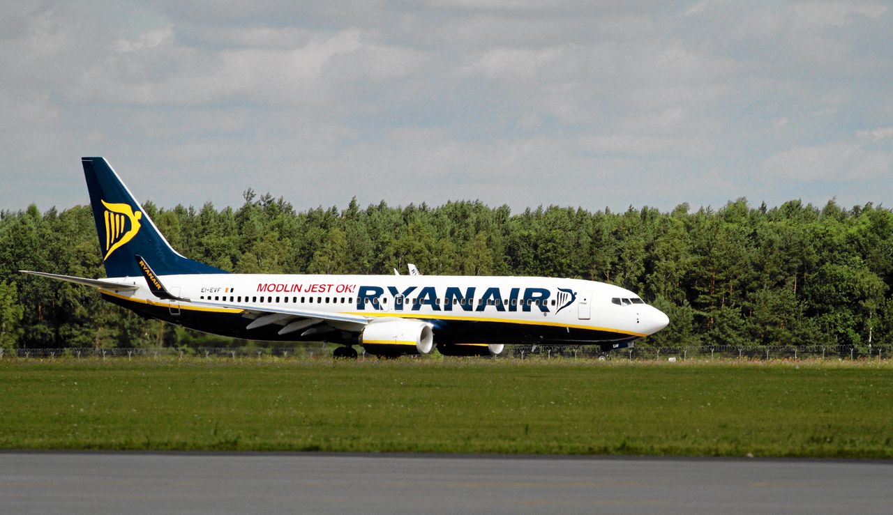 Finał głośnej sprawy. Lotnisko w Modlinie dostanie miliony