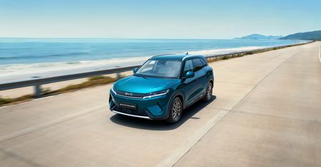 BYD Atto 2 DM-i – elektryczna jazda na co dzień, swoboda w trasie