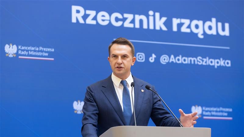 Rzecznik rządu, Adam Szłapka
