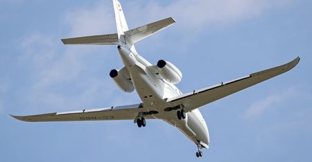 Awaryjne lądowanie pod Barczewem. Pilot i pasażer cali