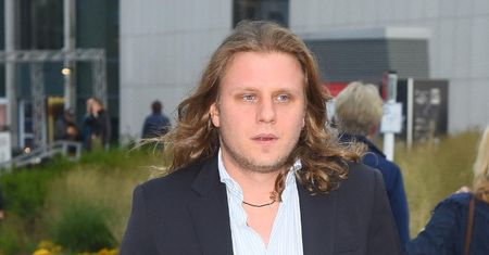 Policja ujawnia szczegóły poszukiwań Piotra Woźniaka-Staraka. "Wiadomo, że motorówka przemieszczała się i dryfowała"