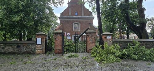 Skutki porannej wichury 